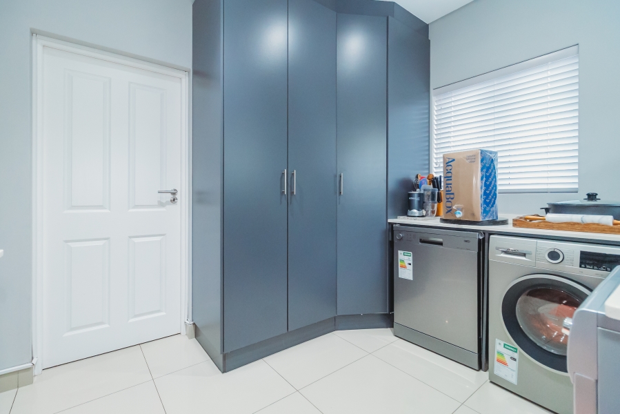 3 Bedroom Property for Sale in Kraaibosch Country Estate Western Cape